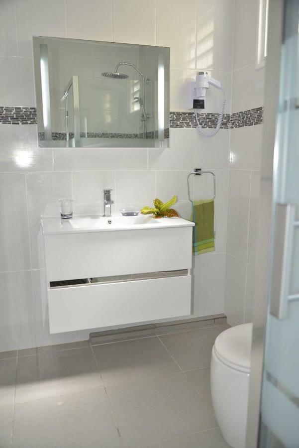 Residence Kay Mamy Zet Le Francois Bagian luar foto